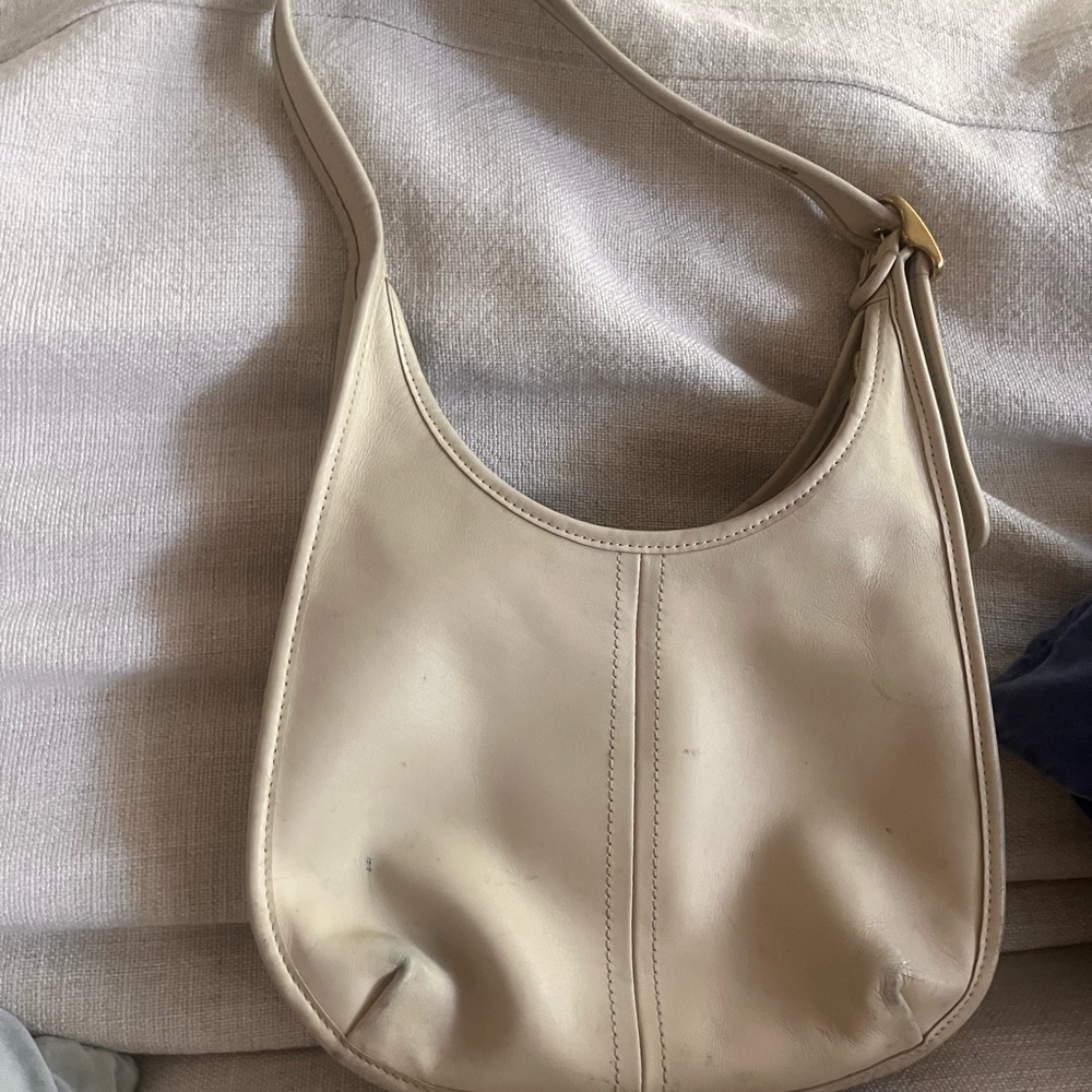Ergo shoulder coach bag